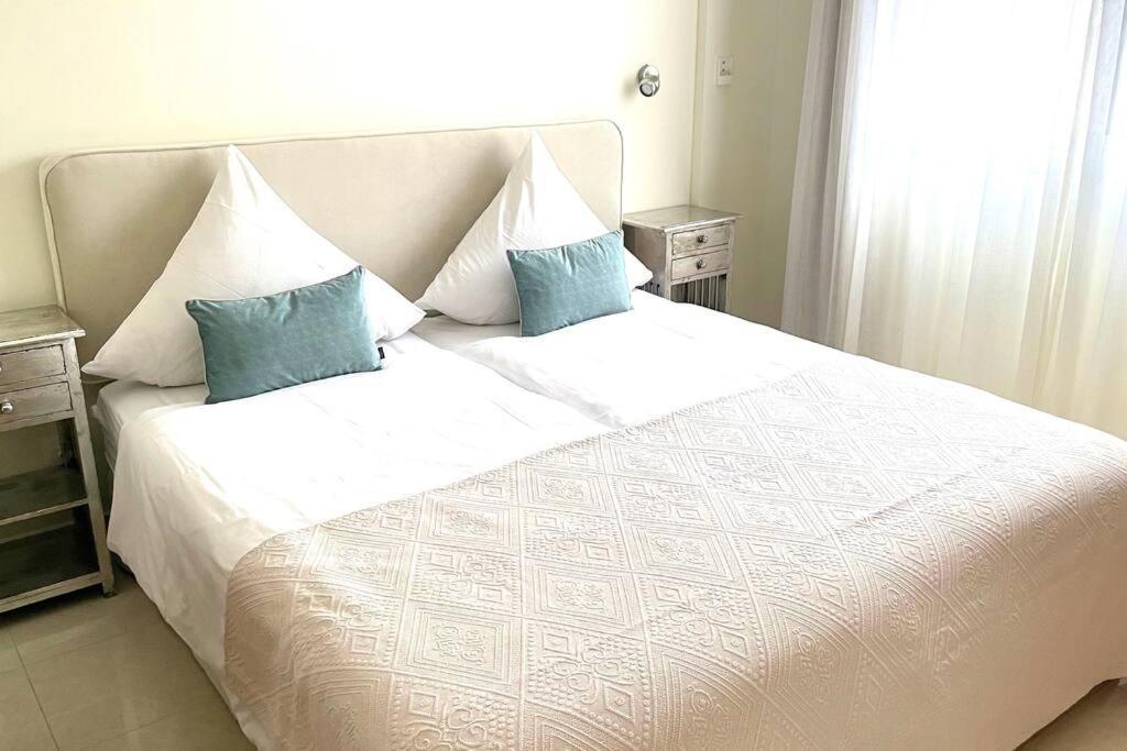 Luxurioese Duplex Ferienwohnung In Sehr Ruhiger Wohnanlage Mit Meerblick Palm-mar Exteriör bild
