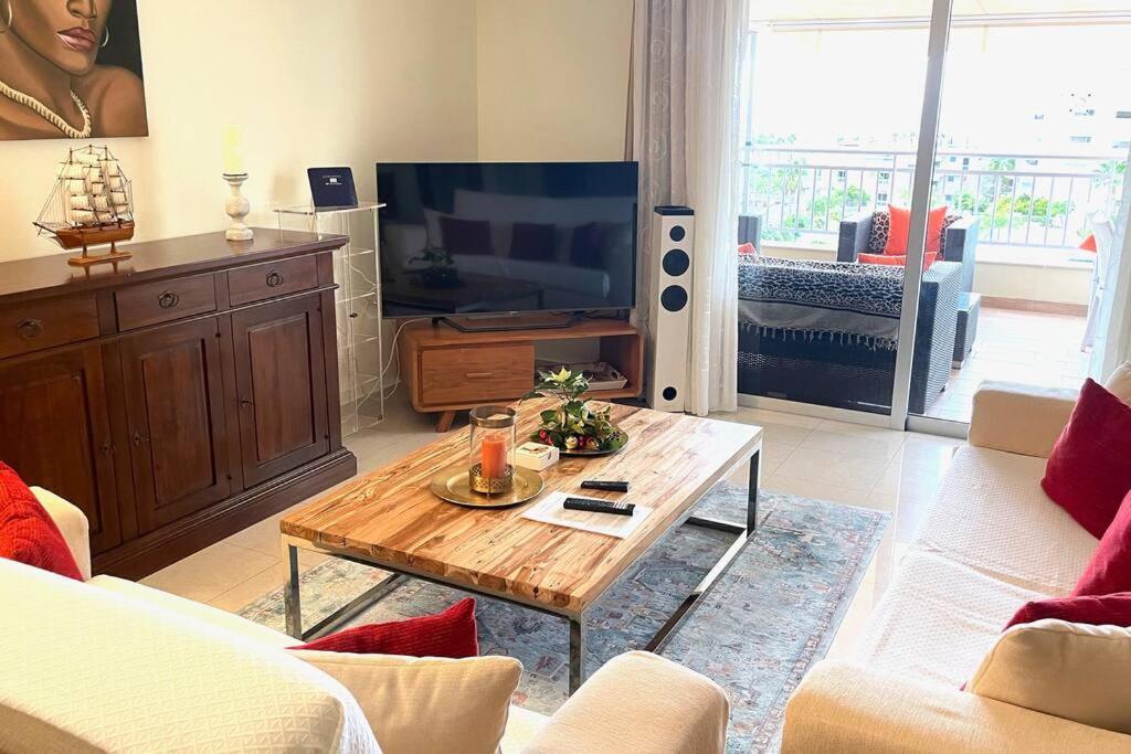Luxurioese Duplex Ferienwohnung In Sehr Ruhiger Wohnanlage Mit Meerblick Palm-mar Exteriör bild