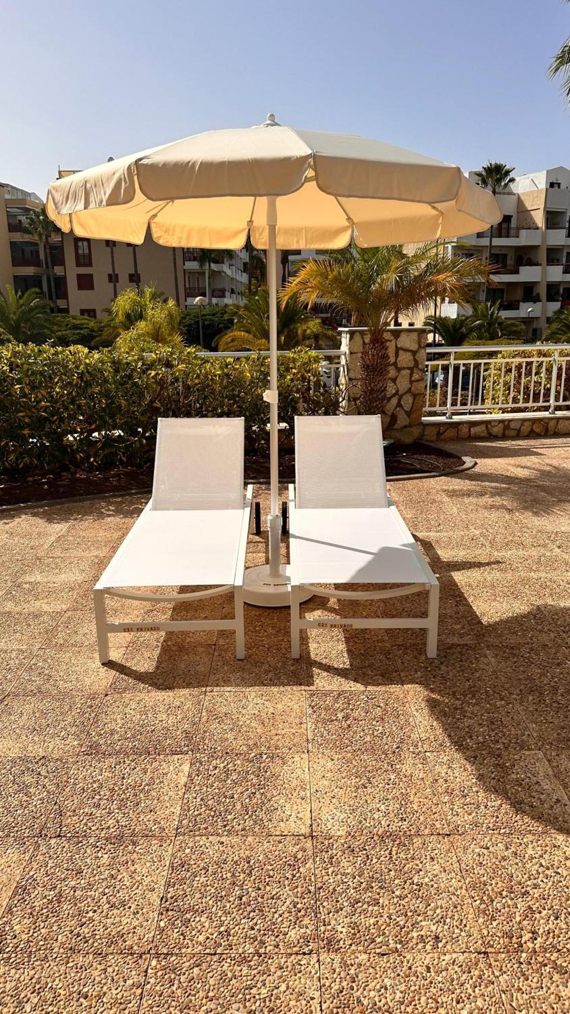 Luxurioese Duplex Ferienwohnung In Sehr Ruhiger Wohnanlage Mit Meerblick Palm-mar Exteriör bild