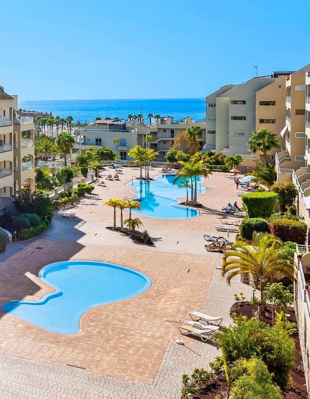 Luxurioese Duplex Ferienwohnung In Sehr Ruhiger Wohnanlage Mit Meerblick Palm-mar Exteriör bild